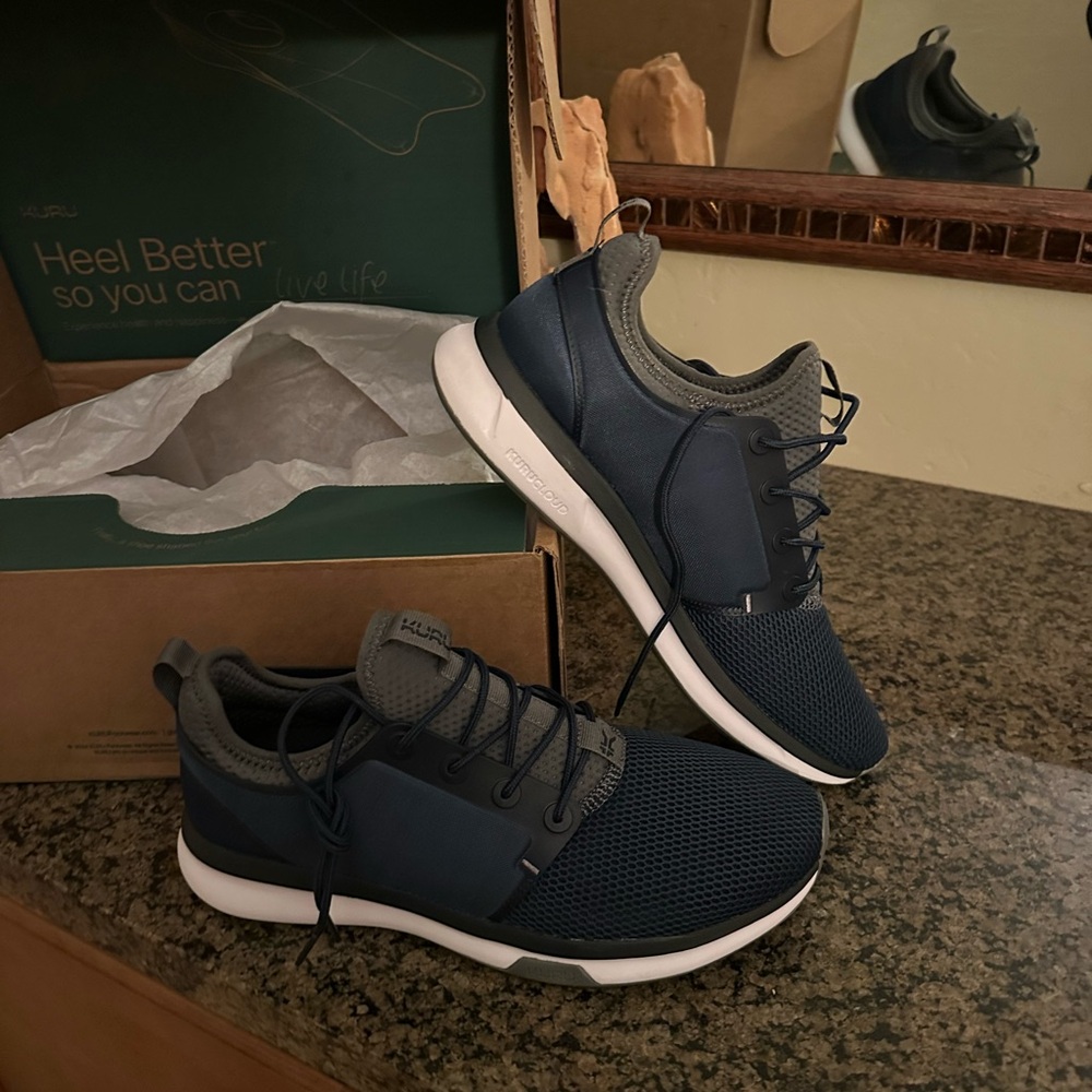 KURU/ATOM Men’s  Dark Navy Blue Athletic Shoes